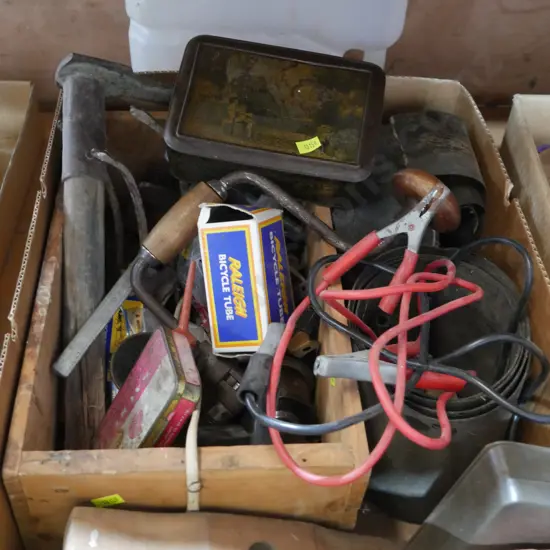 Workshop sundries
