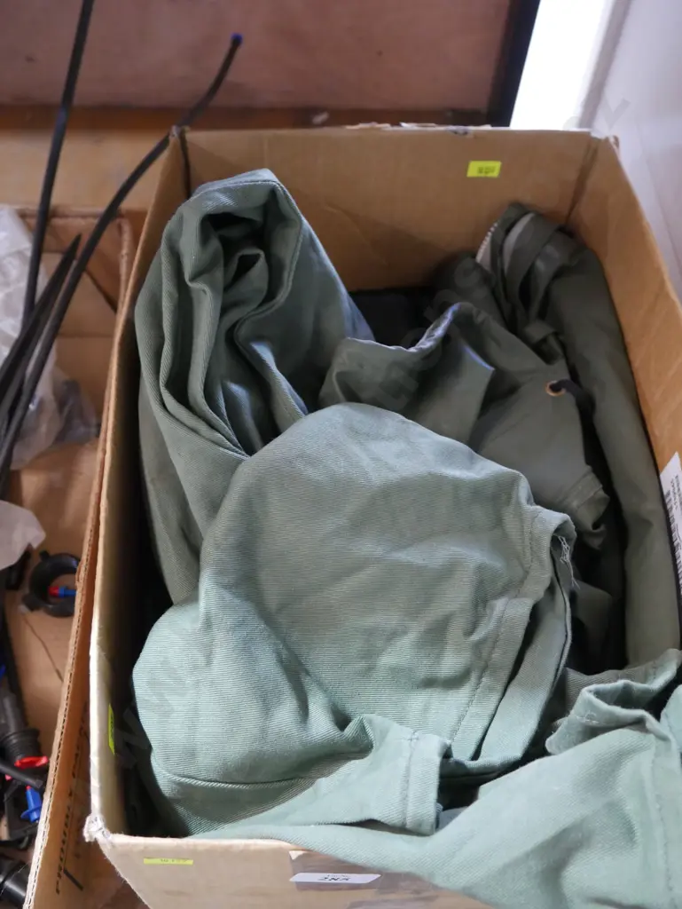 Wet weather gear etc Image 1++