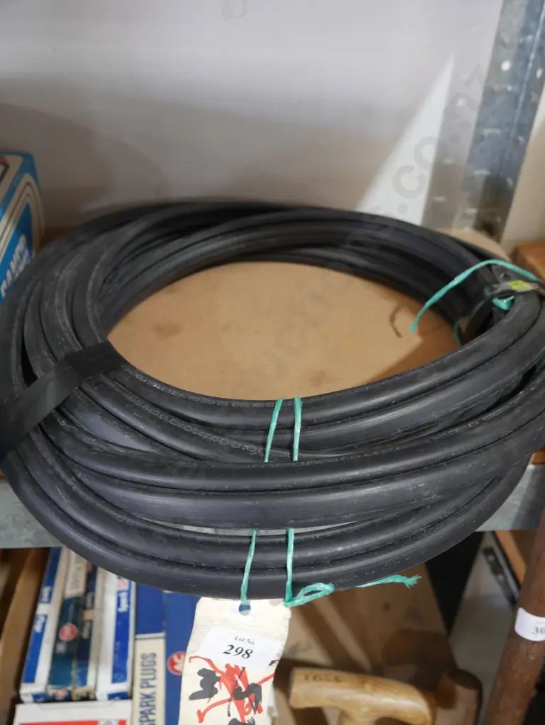 Rubber weather seal Image 1++