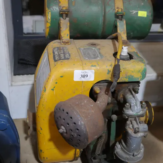 Petrol motor