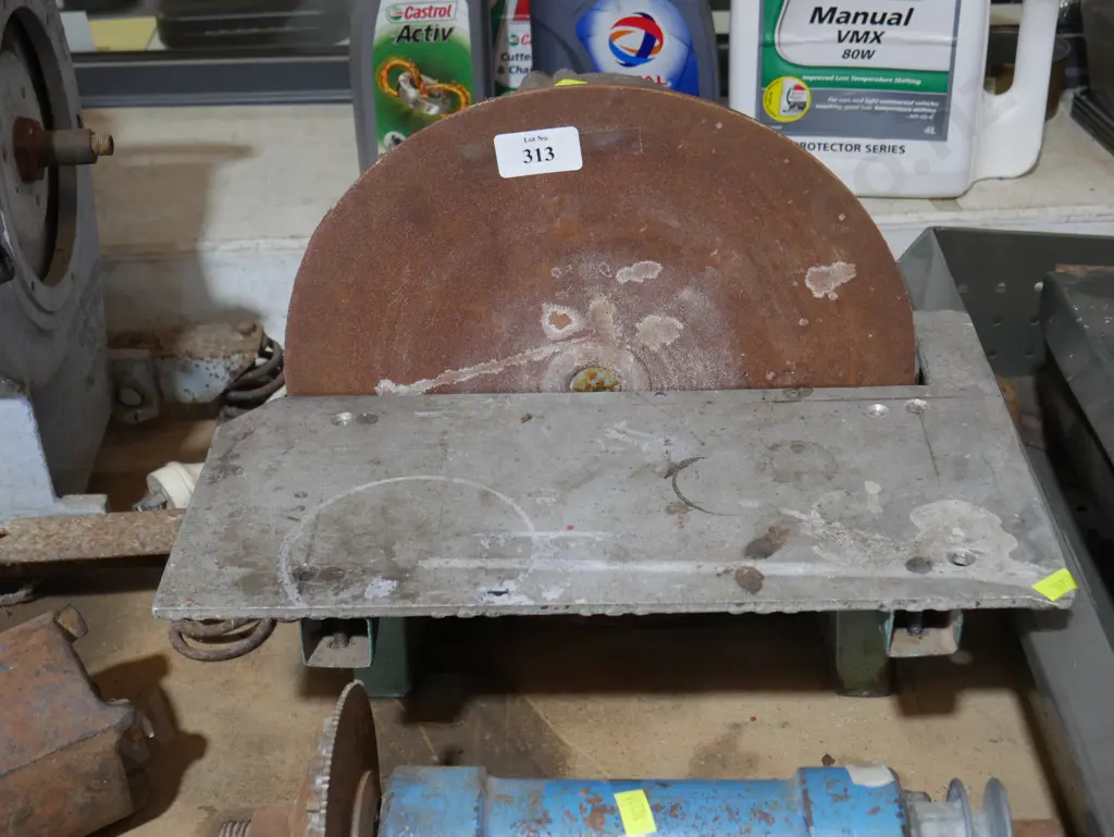 Electric sander Image 1++