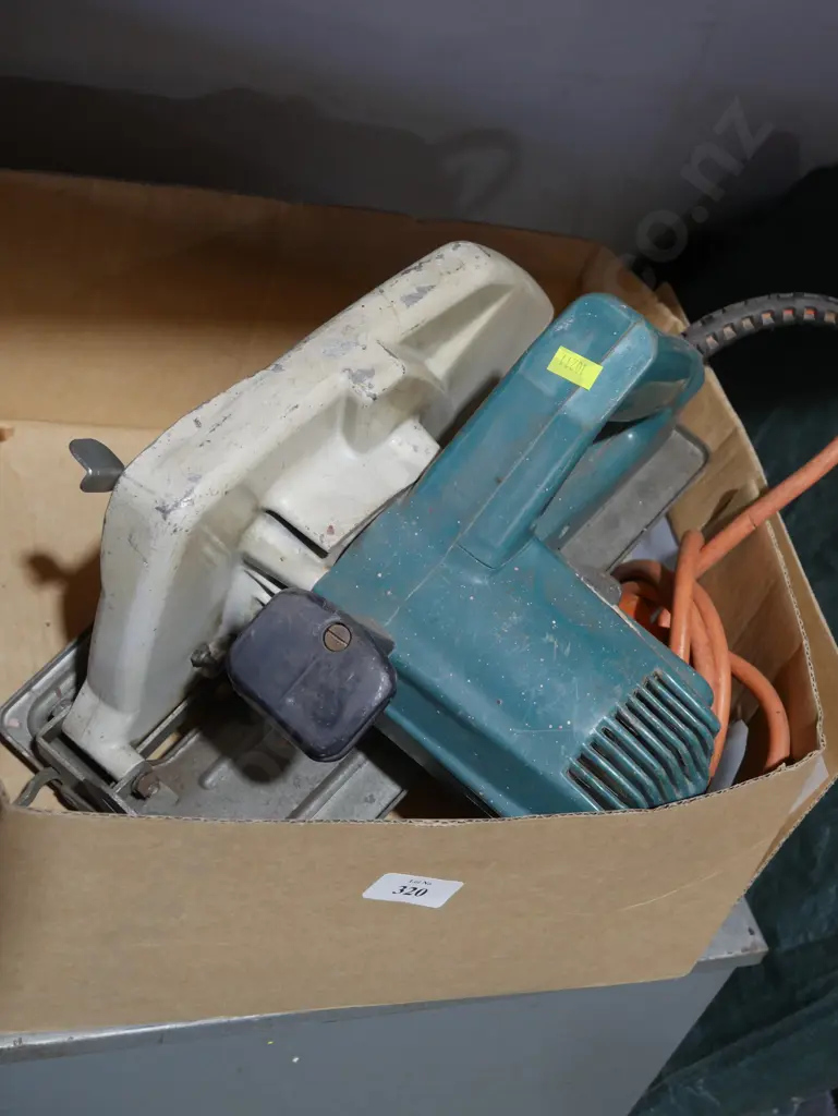 Black & Decker circular saw Image 1++