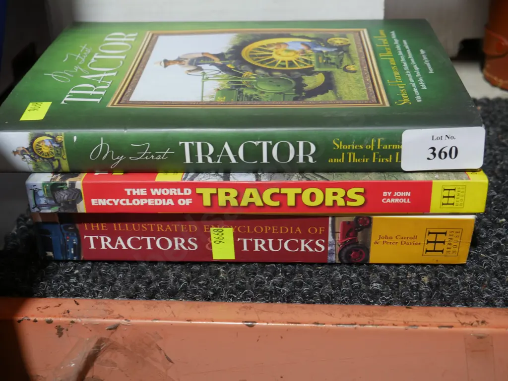 Books on tractors Image 1++