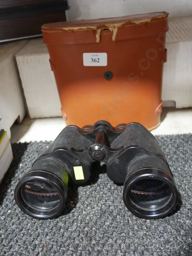 Binoculars Image 1++