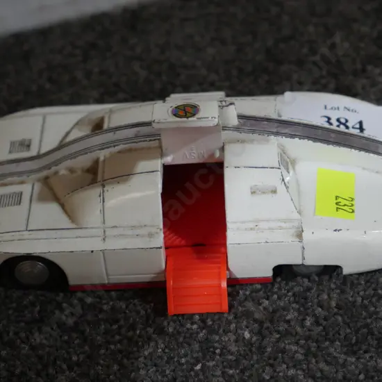 Dinky toy maximum security vehicle