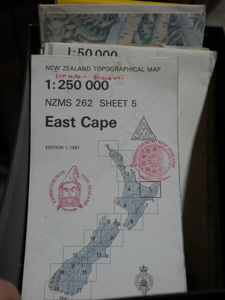 Box of NZ maps Image 1++