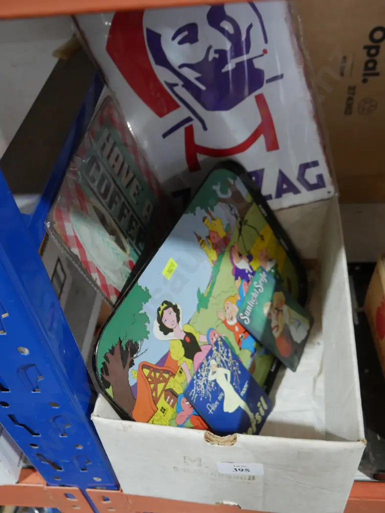 Assorted tin signs Image 1++