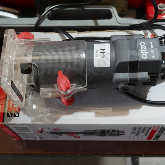 Laminate trimmer