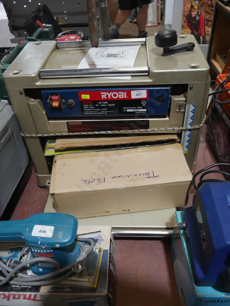 Planer thicknesser Image 1++