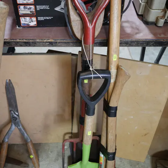 Garden tools