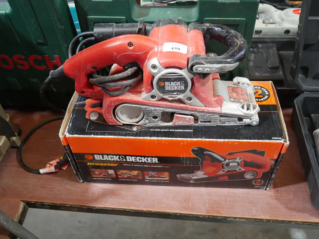 Black and deck belt sander Image 1++