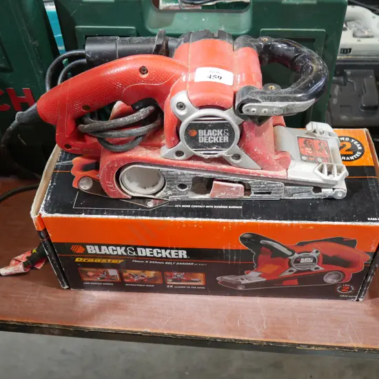 Black and deck belt sander