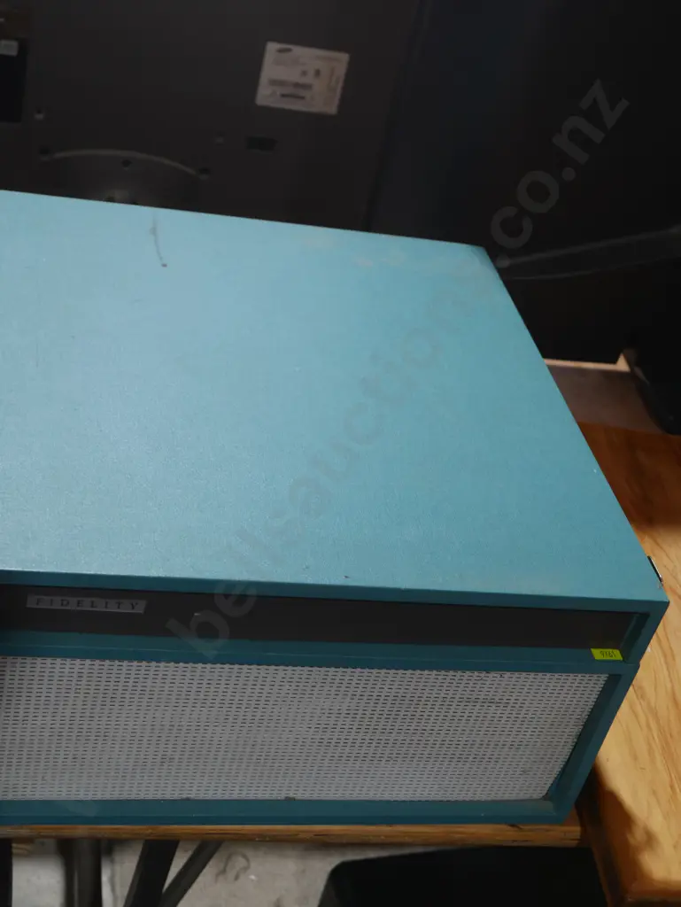 Record player Image 1++