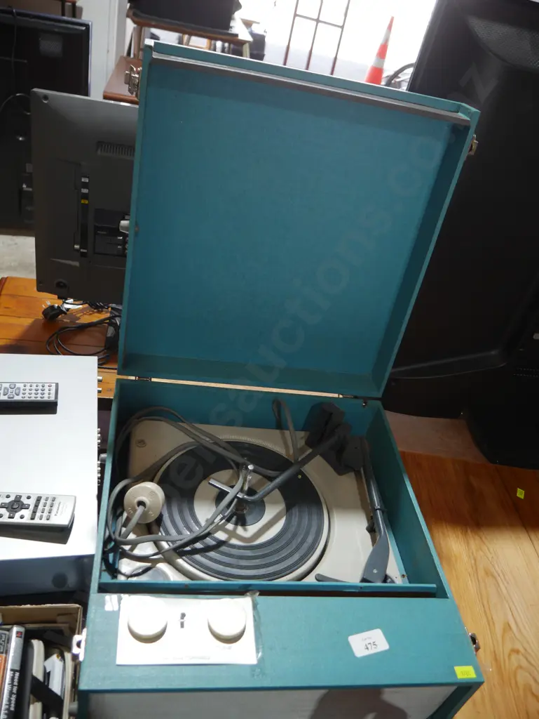 Record player Image 1++
