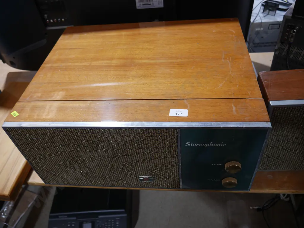 Pye stereophonic record radio player Image 1++