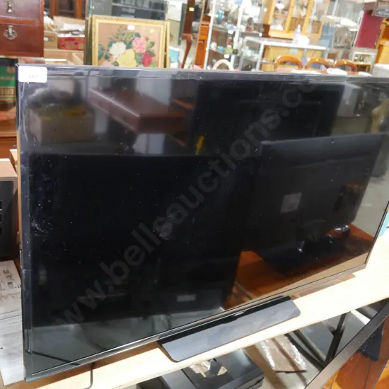 Samsung 48-in TV