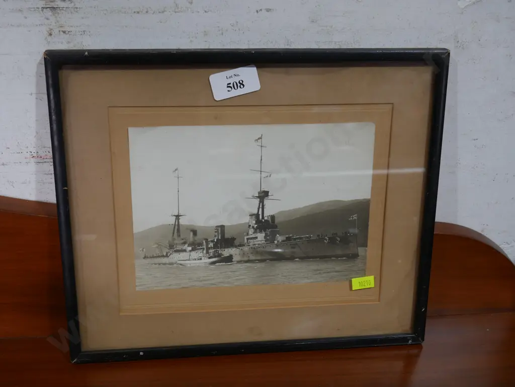 Battle ship print Image 1++