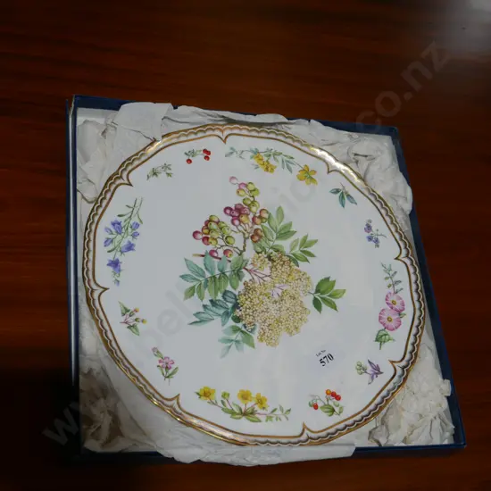 Royal Worcester boxed platter
