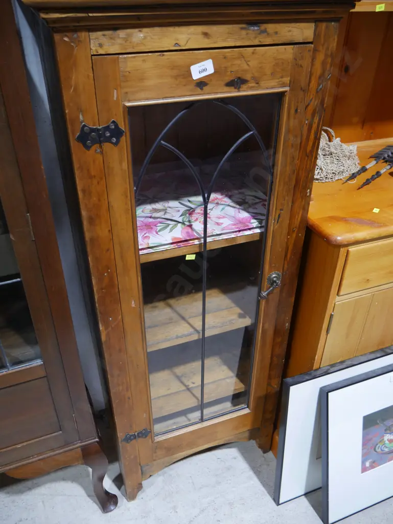 Leadlight display cabinet Image 1++