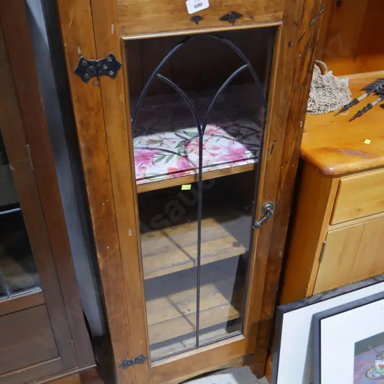 Leadlight display cabinet