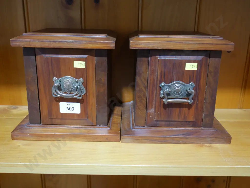 Pair of wooden drawers Image 1++
