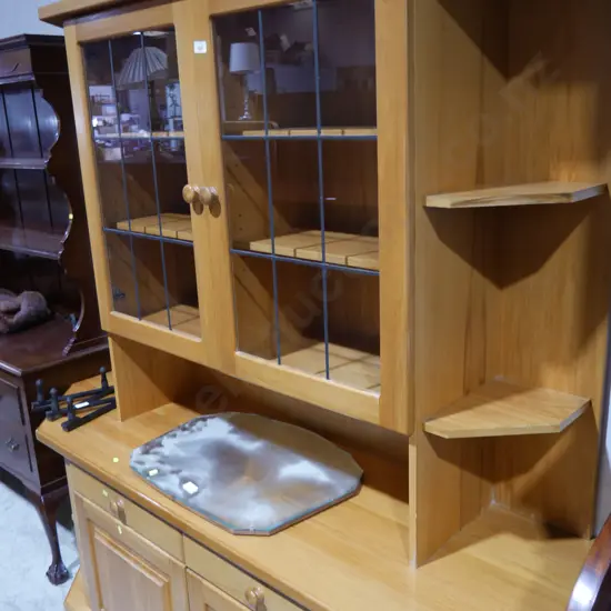 Wall unit