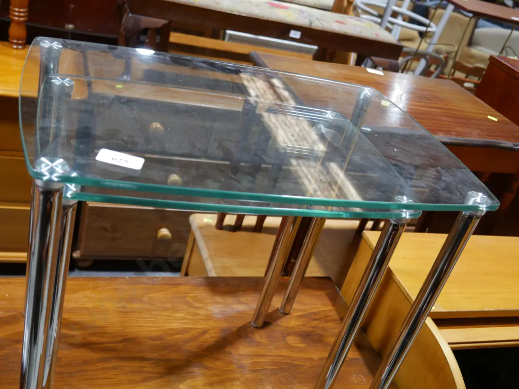 Glass top nest of tables Image 1++