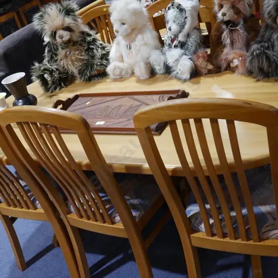 Dining table and 6 chairs