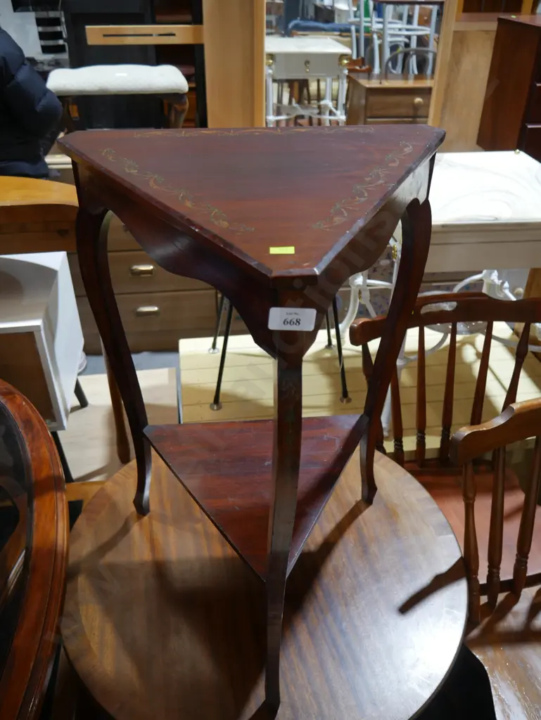 Occasional table Image 1++