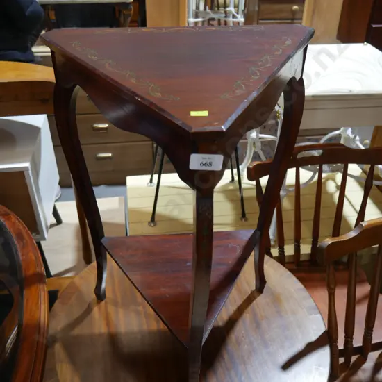 Occasional table
