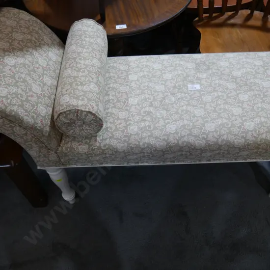 Chaise lounge