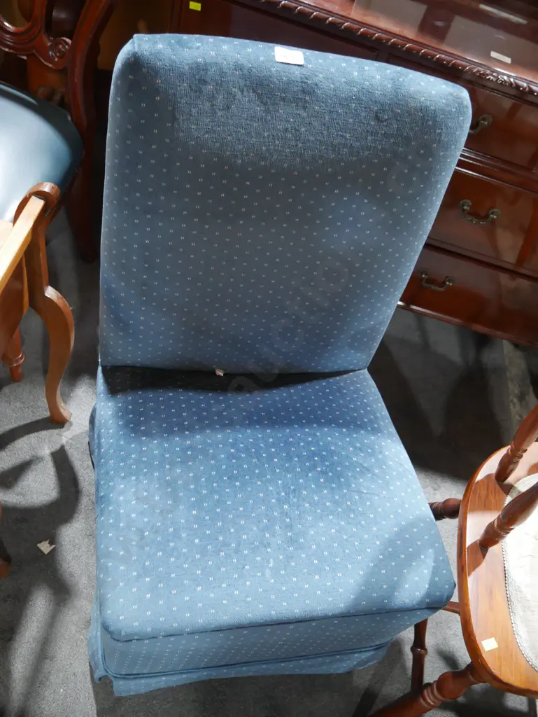 Bedroom chair Image 1++