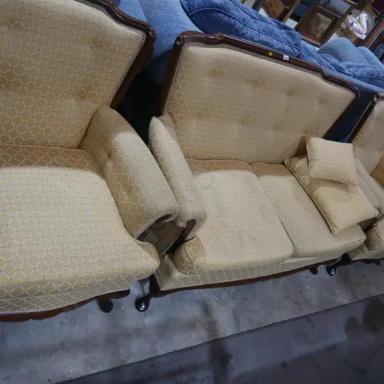 Three piece lounge suite