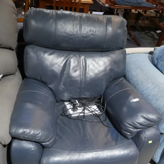 Electric lounge chair
