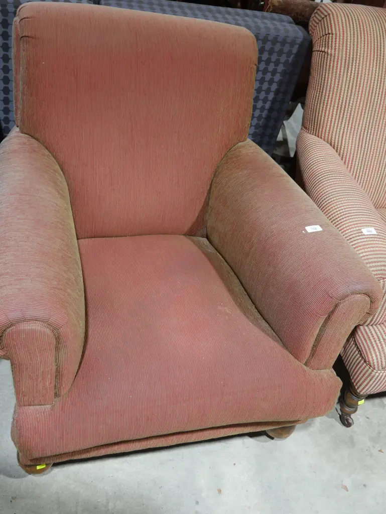 Lounge chair Image 1++