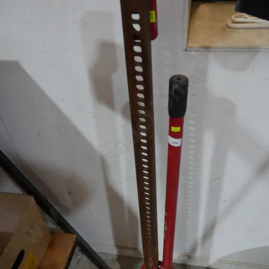 Floor jack