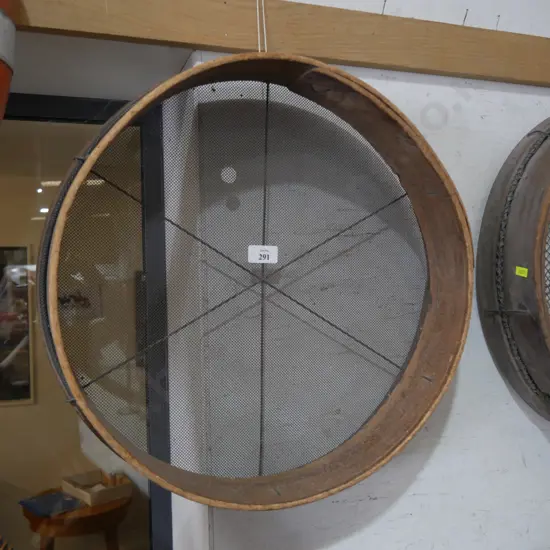 Soil sieve
