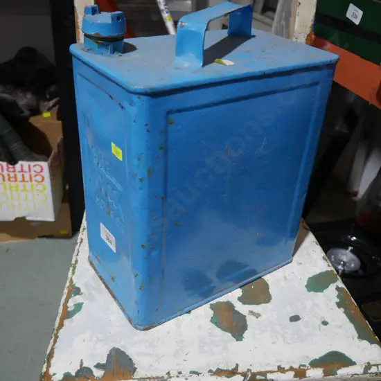 Shell petrol can