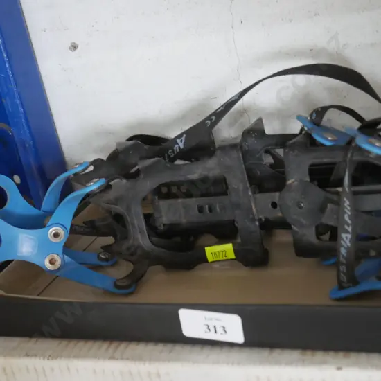 Crampons