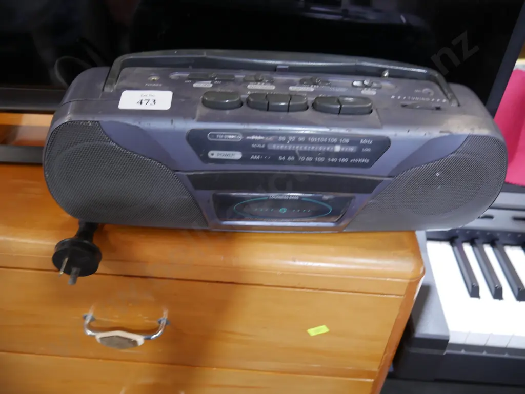 Radio cassette player Image 1++