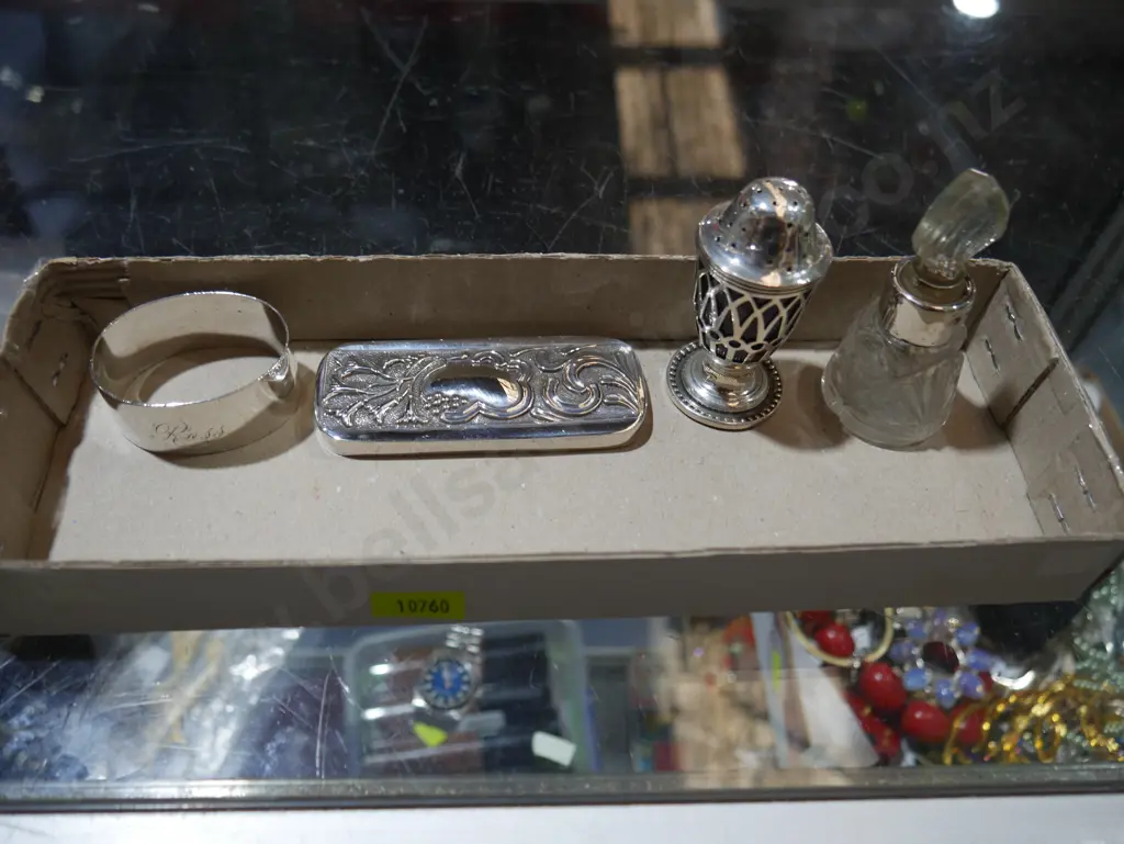 Silver items including some Sterling silver Image 1++