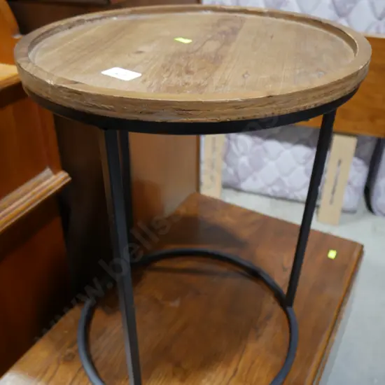 Wine table
