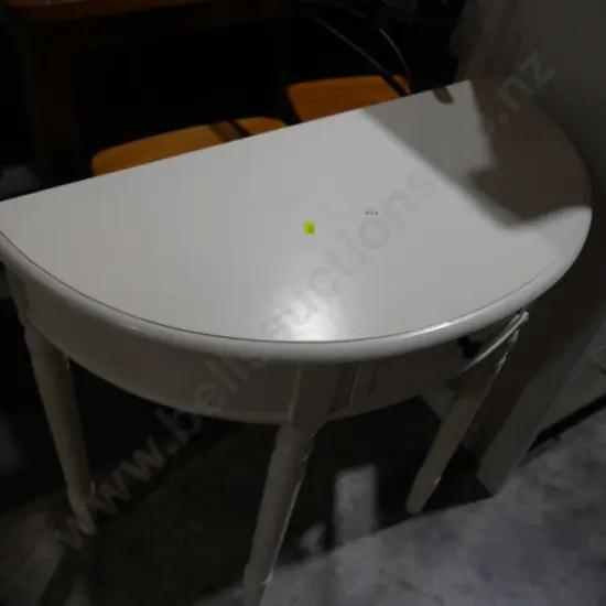 Hall table