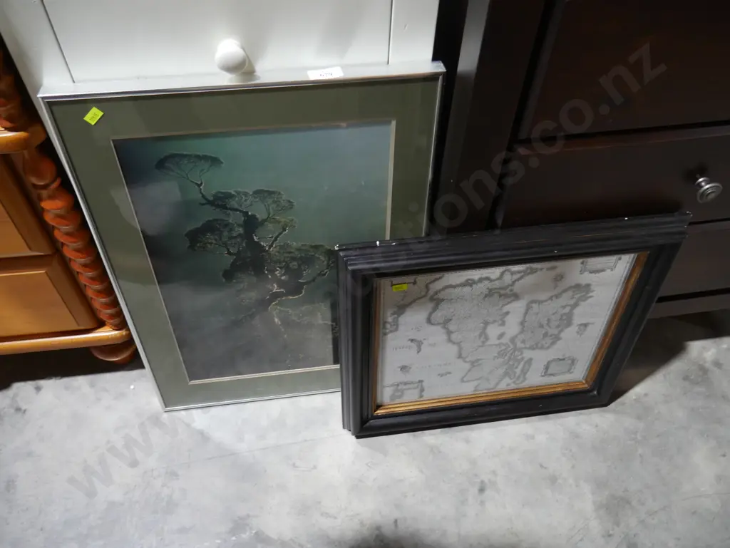 2 prints Image 1++