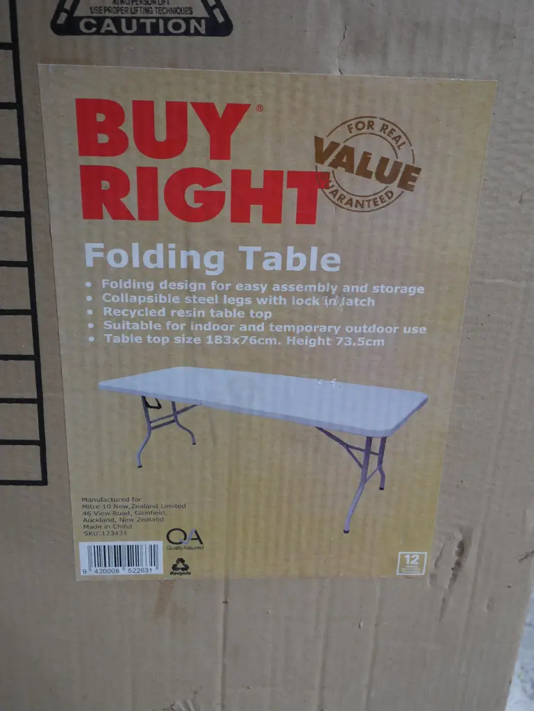 Folding table Image 1++