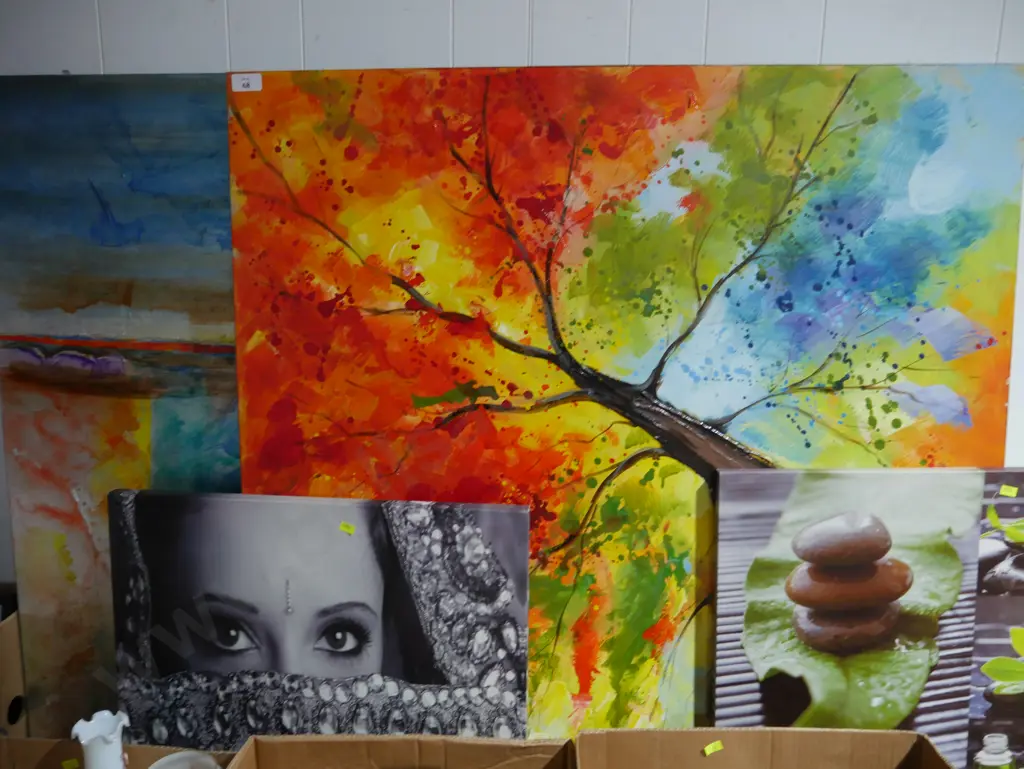 Assorted canvas artworks Image 1++