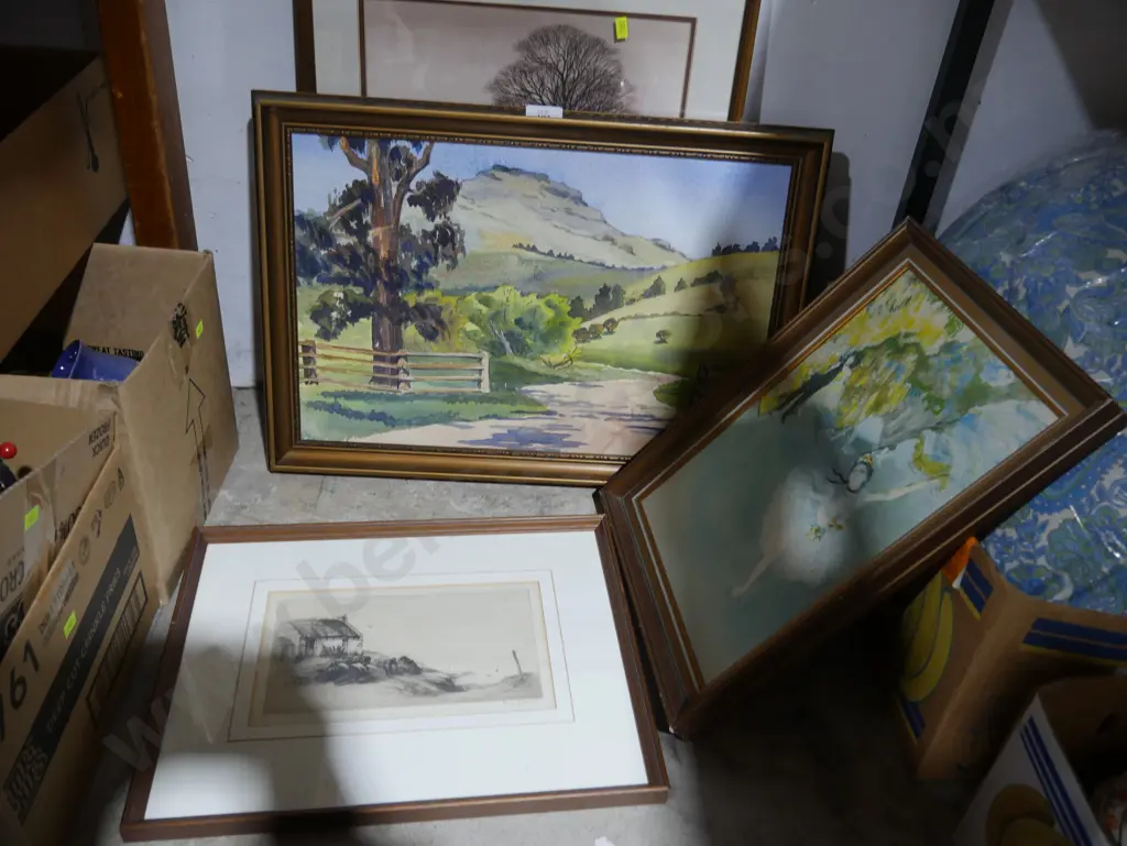 Assorted art Image 1++