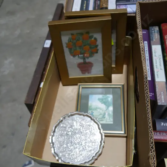 2 tapestry artworks etc