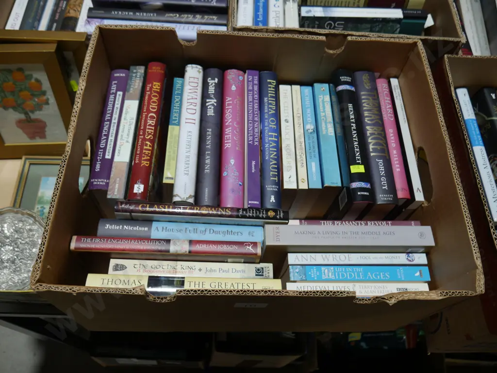 Box of books Image 1++