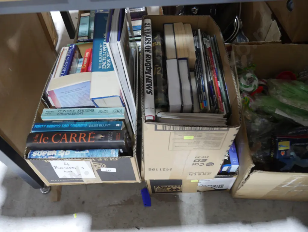 4 boxes books Image 1++